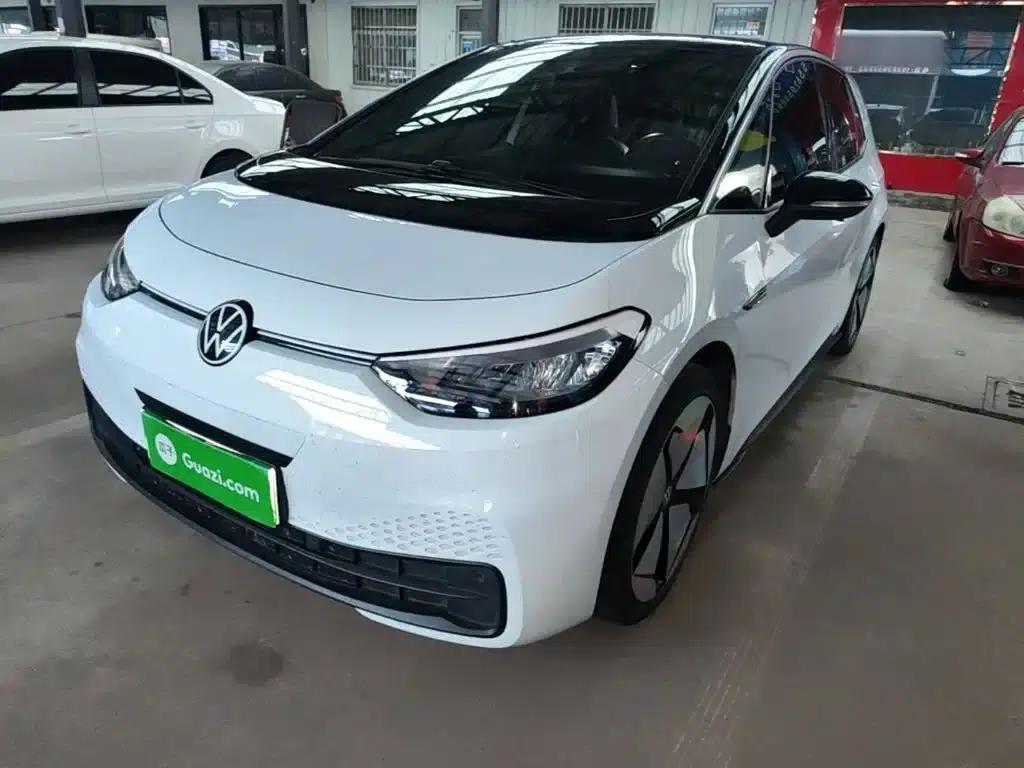 Volkswagen ID.3 2023 Upgraded Pure Smart Edition — миниатюра 2
