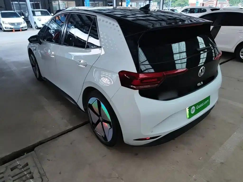 Volkswagen ID.3 2023 Upgraded Pure Smart Edition — миниатюра 5