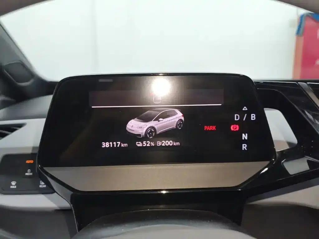 Volkswagen ID.3 2023 Pure Smart Edition — миниатюра 12