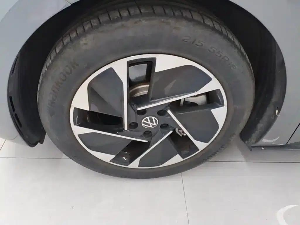Volkswagen ID.3 2023 Pure Smart Edition — миниатюра 23