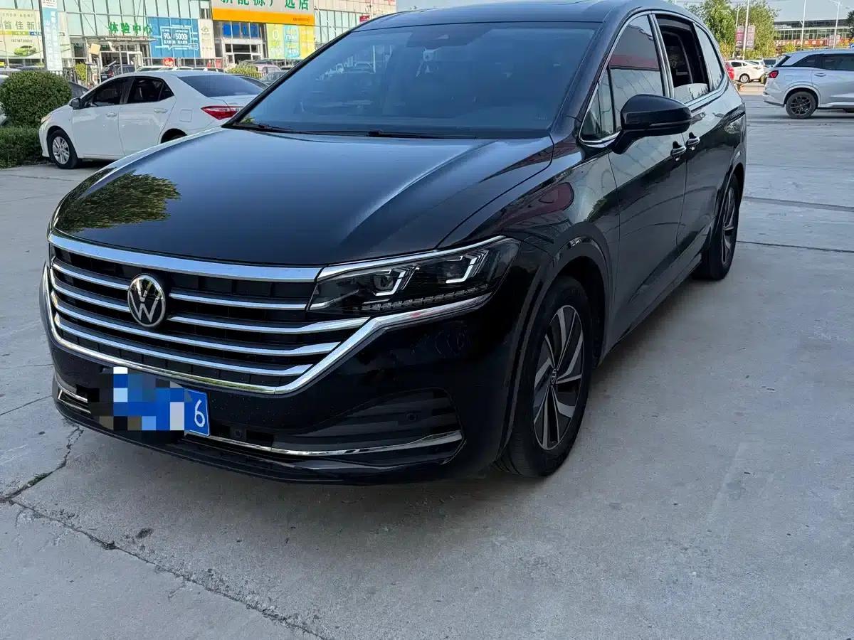 Viloran 2023 380TSI Premium Edition — миниатюра 2