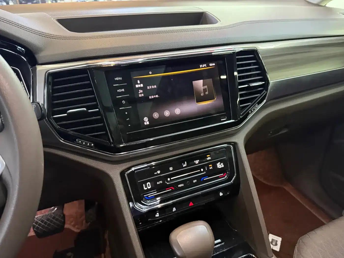 Viloran 2020 330TSI Business Edition — миниатюра 11