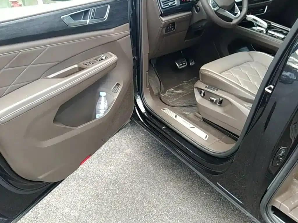 Viloran 2024 380TSI Premium Edition — миниатюра 16