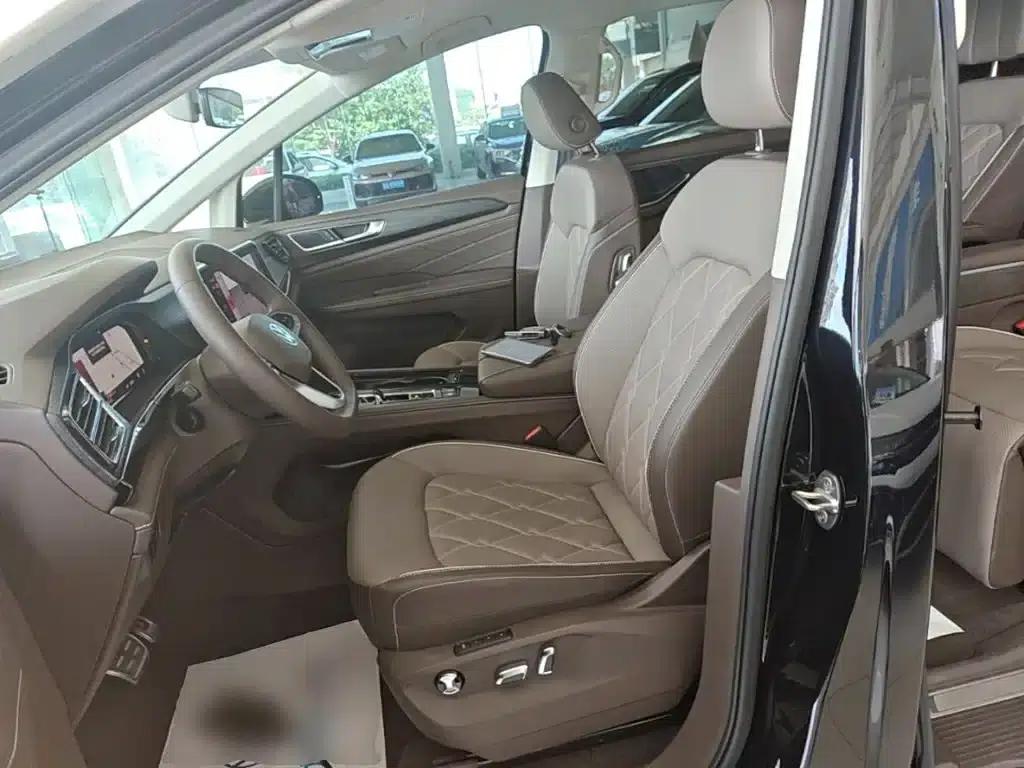 Viloran 2024 380TSI Premium Edition — миниатюра 15