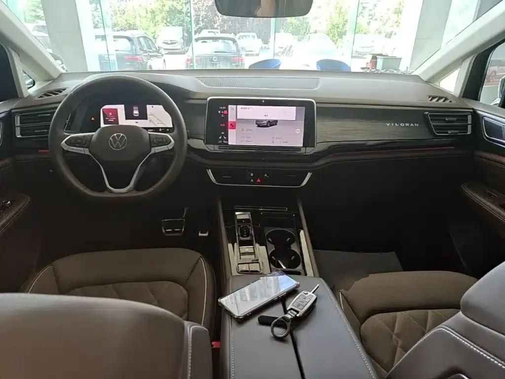 Viloran 2024 380TSI Premium Edition — миниатюра 10