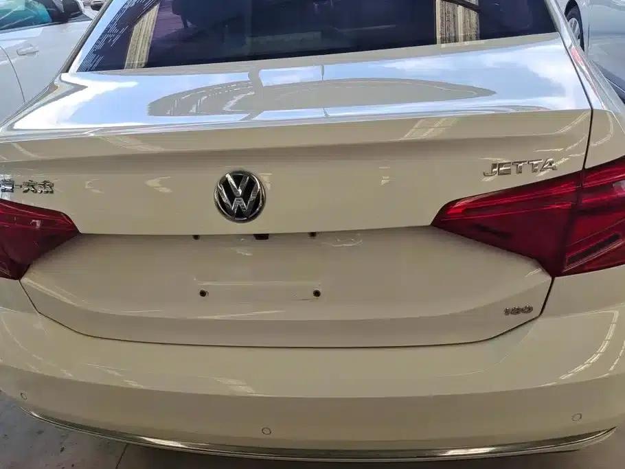 Jetta 2017 1.5L Automatic Comfort Model — миниатюра 4