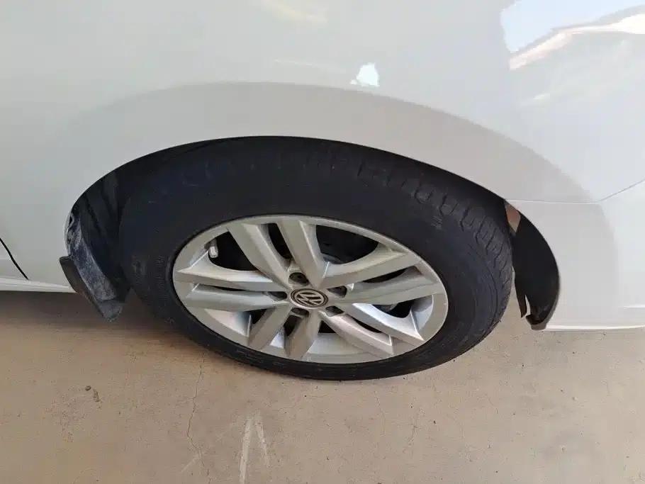 Jetta 2017 1.5L Automatic Comfort Model — миниатюра 6