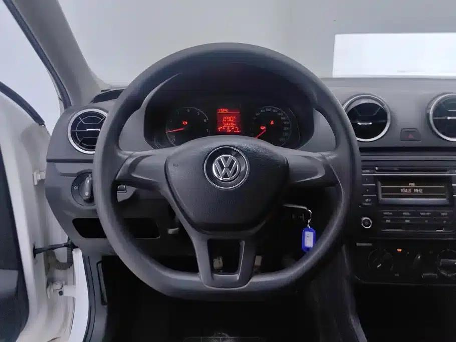 Jetta 2017 1.5L Manual Fashion Edition — миниатюра 15