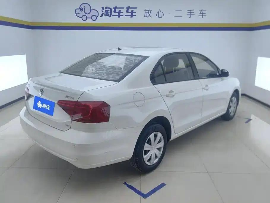 Jetta 2017 1.5L Manual Fashion Edition — миниатюра 3
