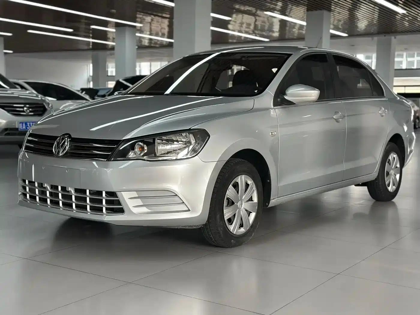 Jetta 2015 1.6L Automatic Fashion Model — миниатюра 1
