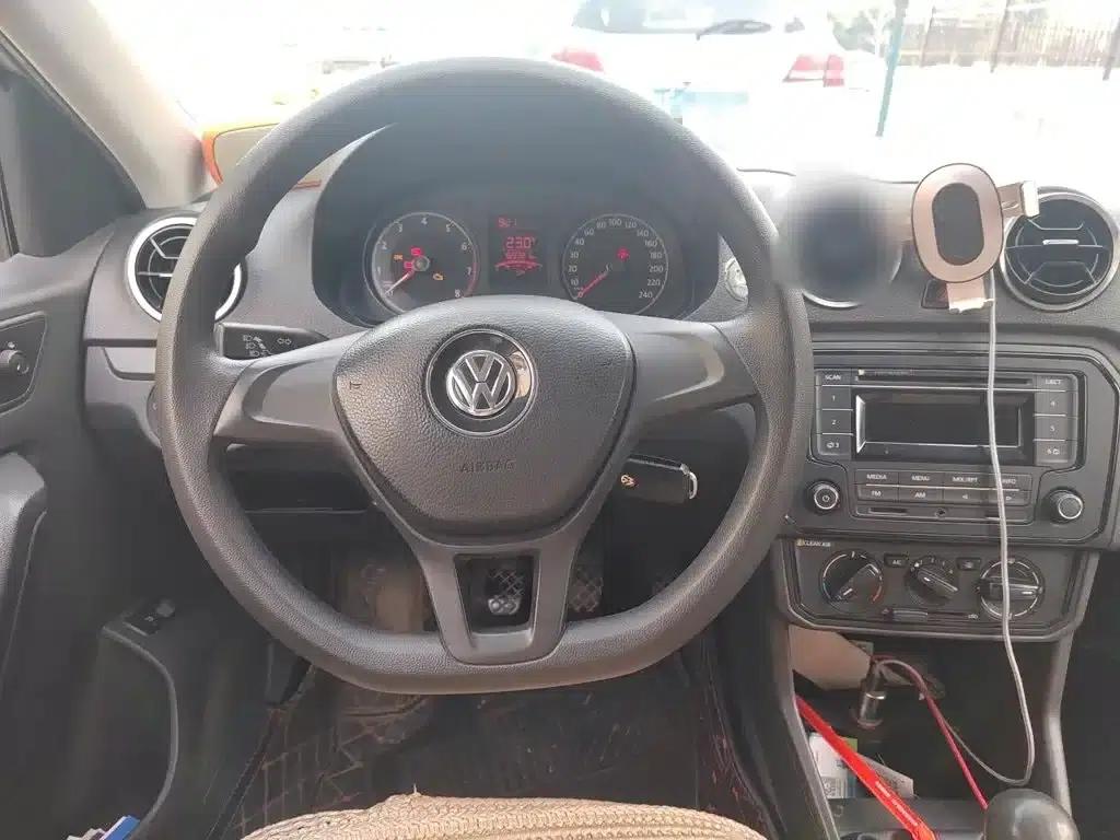 Jetta 2017 1.5L Manual Fashion Edition — миниатюра 3