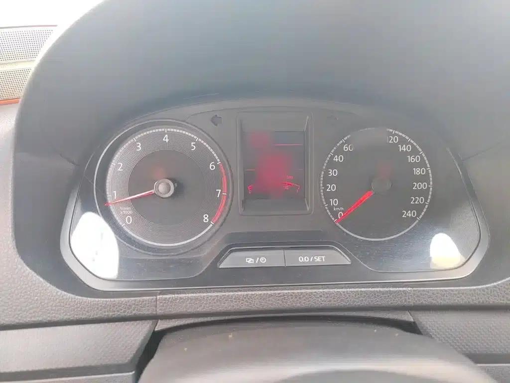 Jetta 2017 1.5L Manual Fashion Edition — миниатюра 4