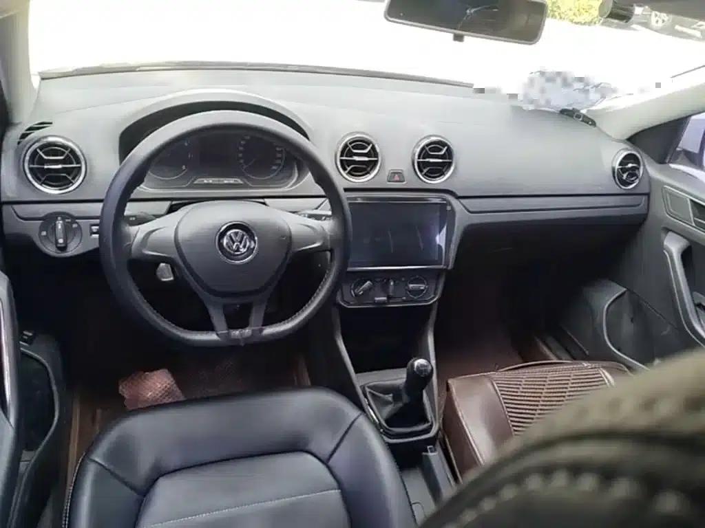 Jetta 2017 1.5L Manual Fashion Edition — миниатюра 16