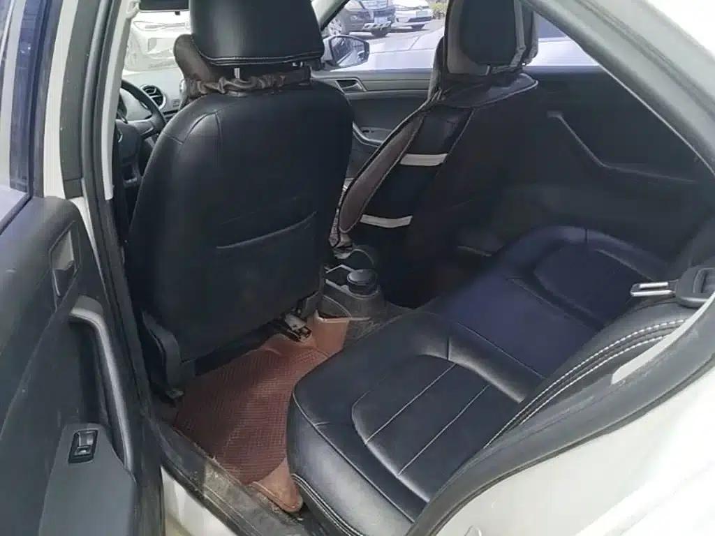 Jetta 2017 1.5L Manual Fashion Edition — миниатюра 24