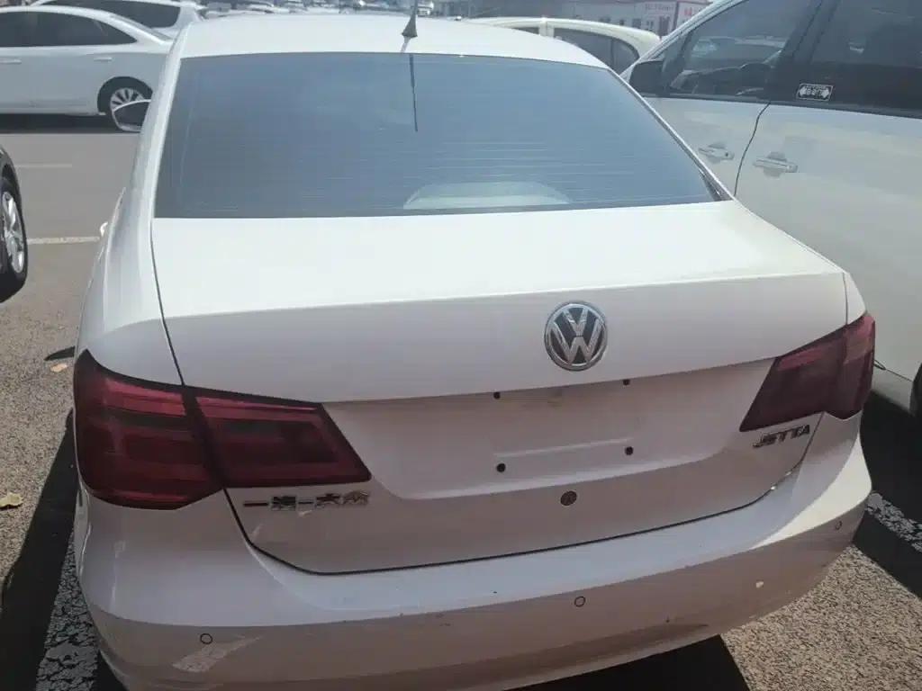 Jetta 2015 1.6L Automatic Deluxe — миниатюра 6