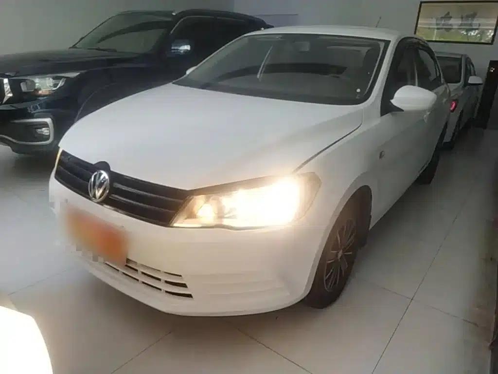 Jetta 2015 Value Edition 1.6L Automatic Fashion Model — миниатюра 2