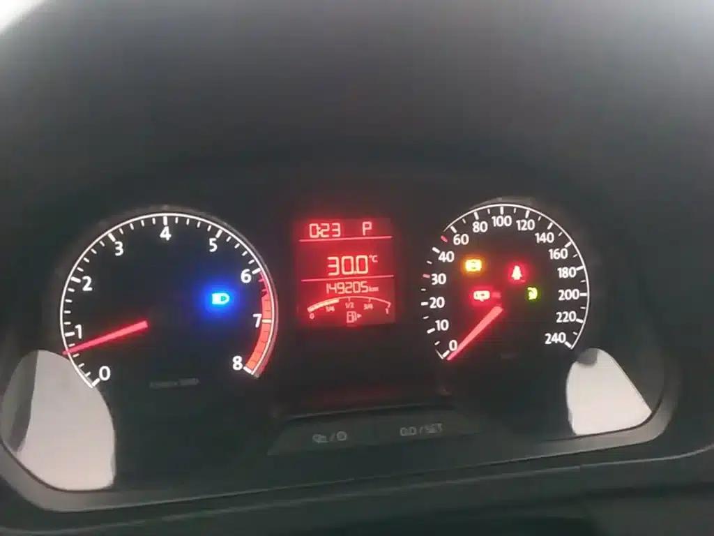 Jetta 2015 Value Edition 1.6L Automatic Fashion Model — миниатюра 12