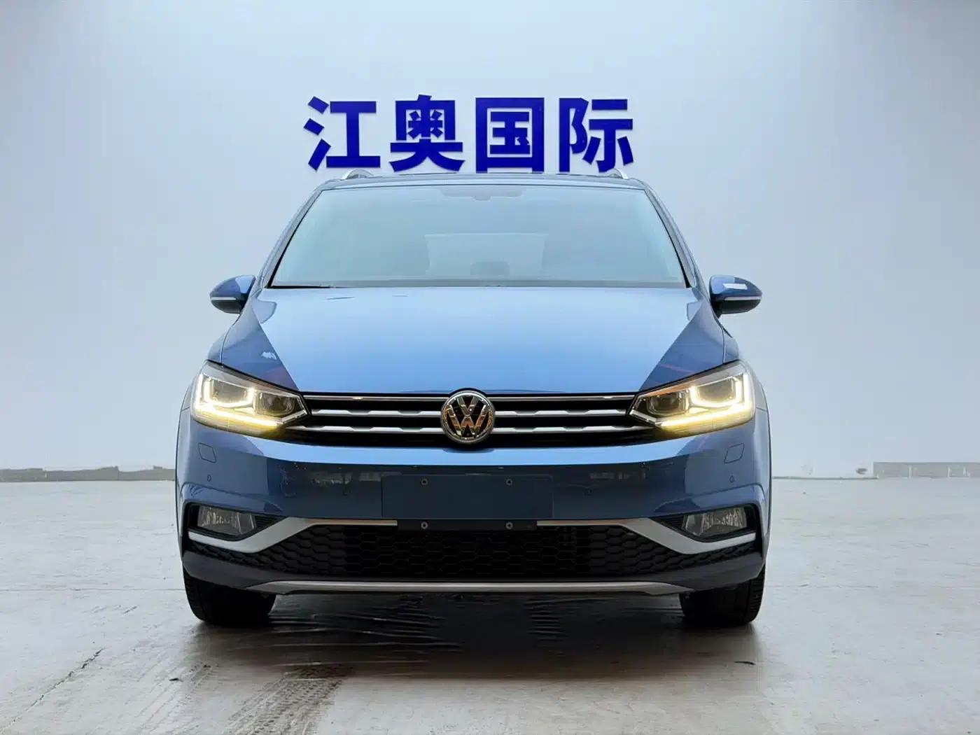 2018 Touran L 280TSI DSG Cross Edition 7-seater National VI Emission Standard — миниатюра 2