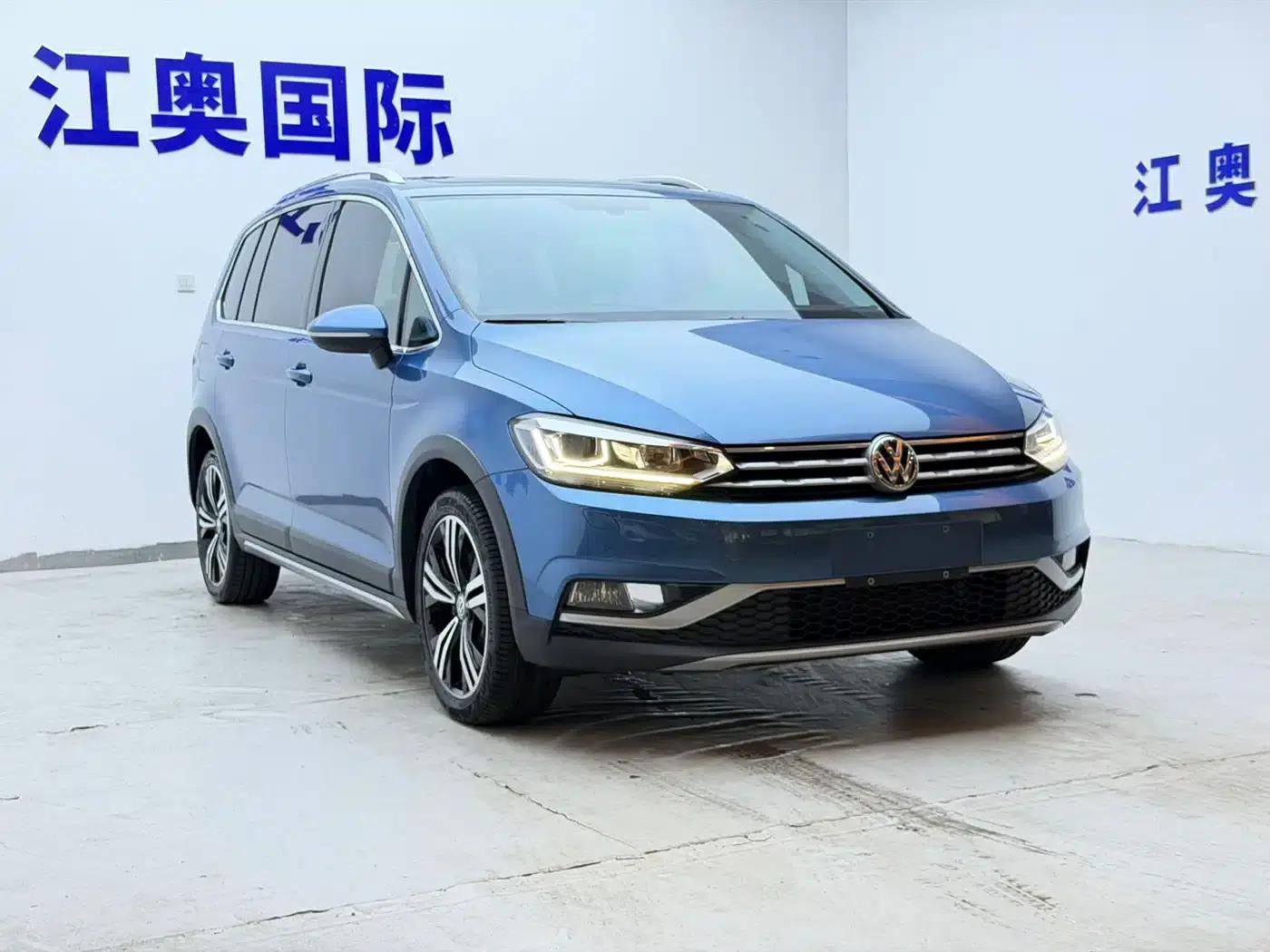 2018 Touran L 280TSI DSG Cross Edition 7-seater National VI Emission Standard — миниатюра 3