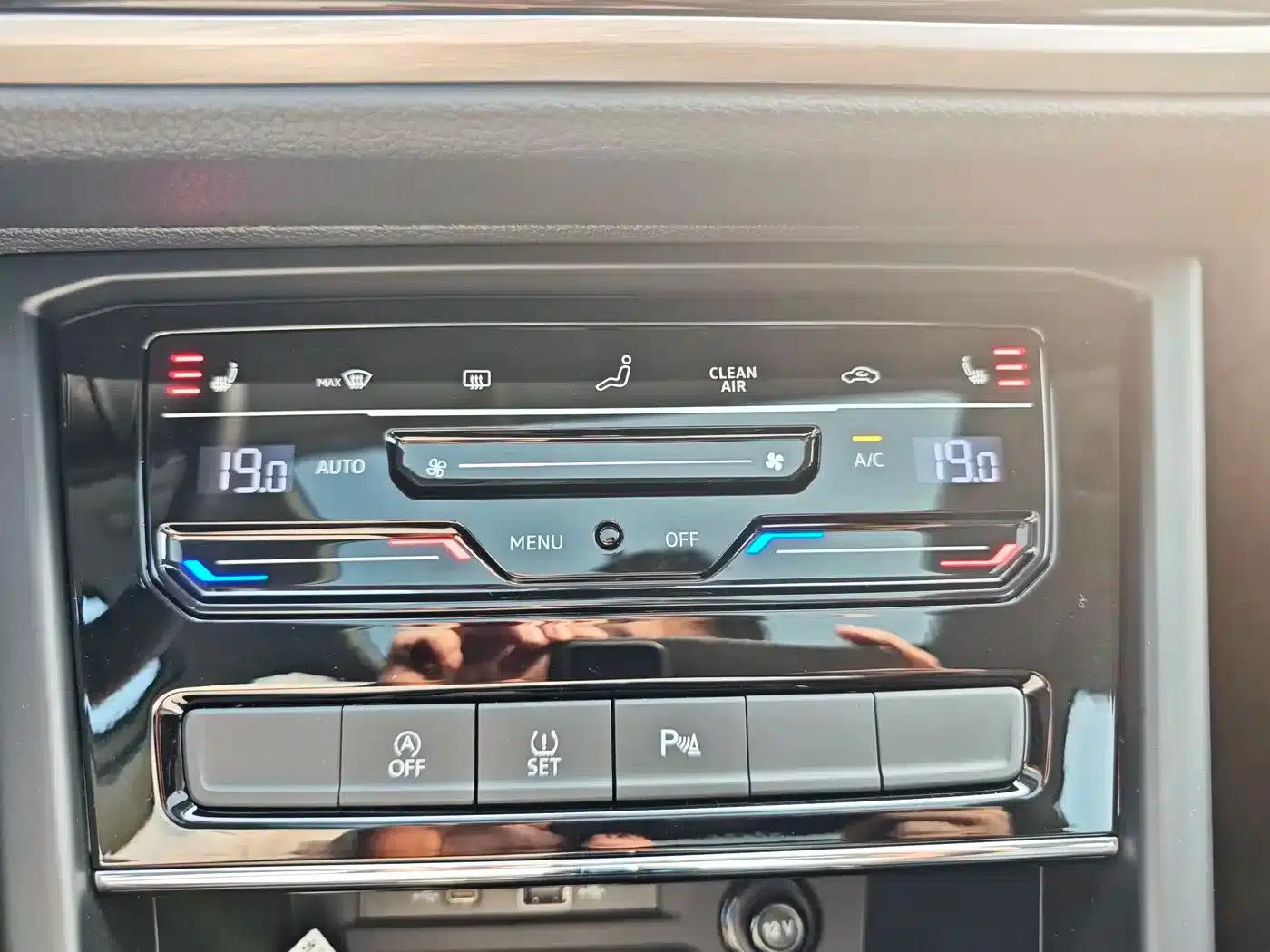 2022 Touran L 280TSI DSG Cross Edition 7-seater — миниатюра 10