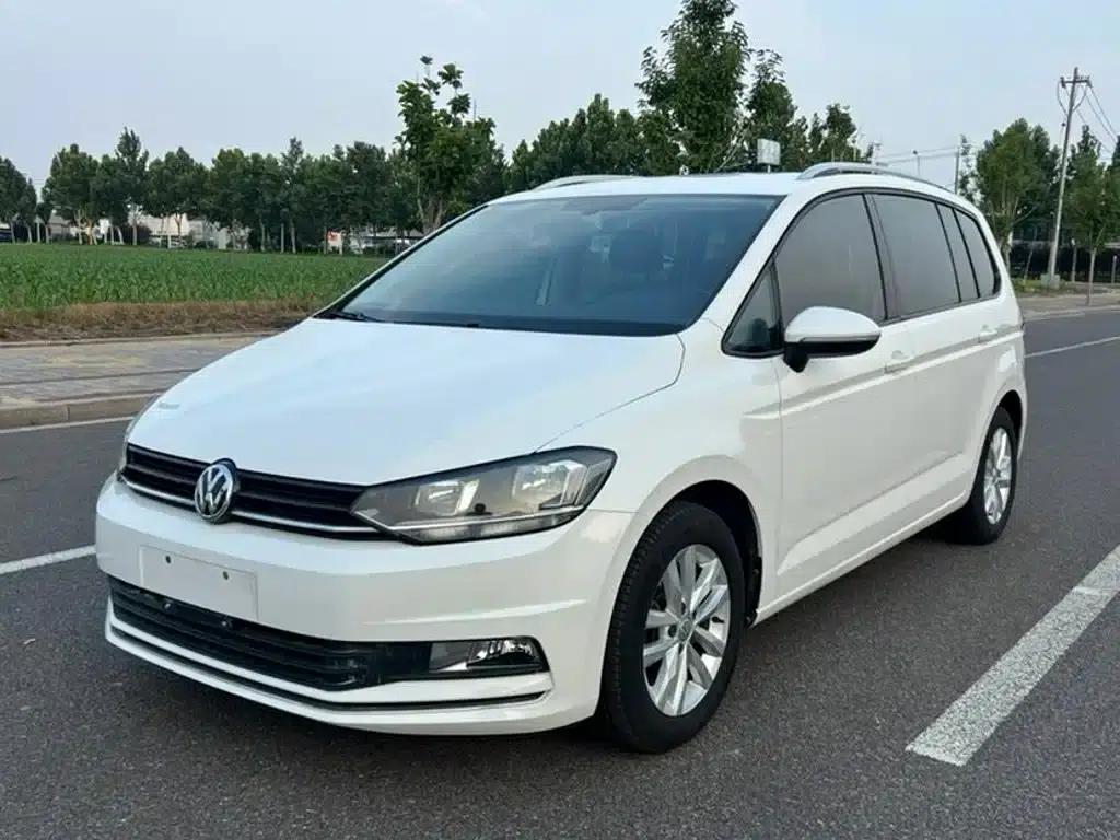 2016 Touran L 280TSI DSG Comfort Edition — миниатюра 1