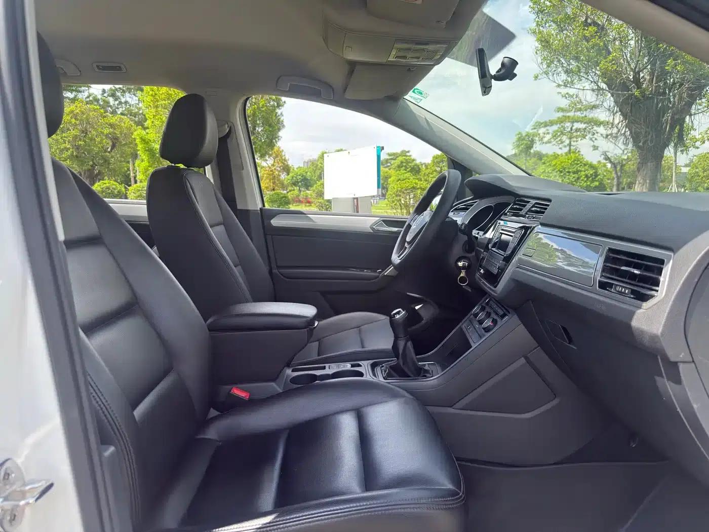 2018 Touran L 280TSI Manual Fashion Edition — миниатюра 14