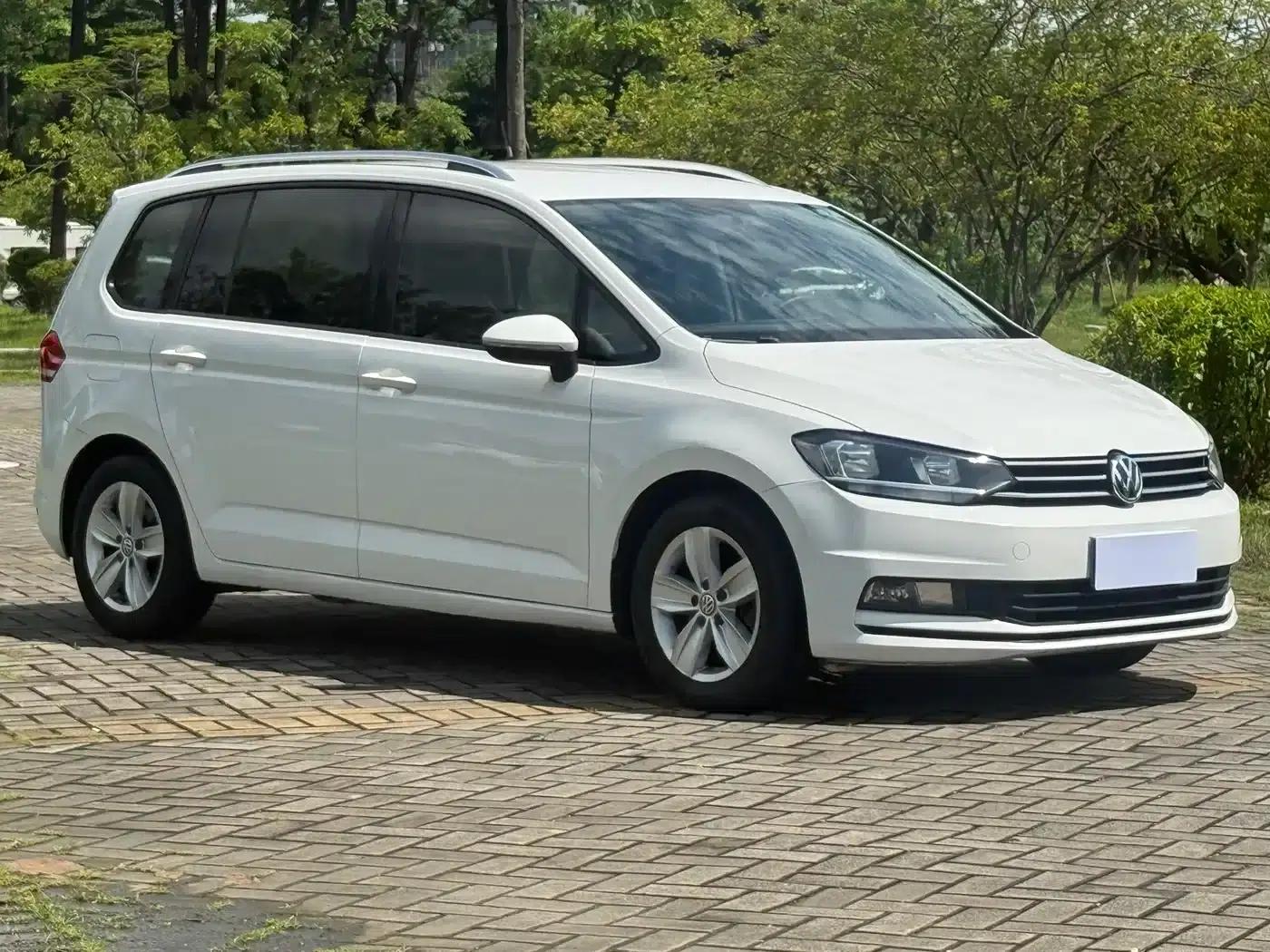 2018 Touran L 280TSI Manual Fashion Edition — миниатюра 3
