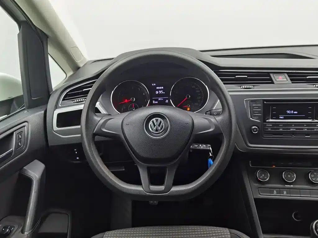 2016 Touran L 280TSI Manual Fashion Edition — миниатюра 11