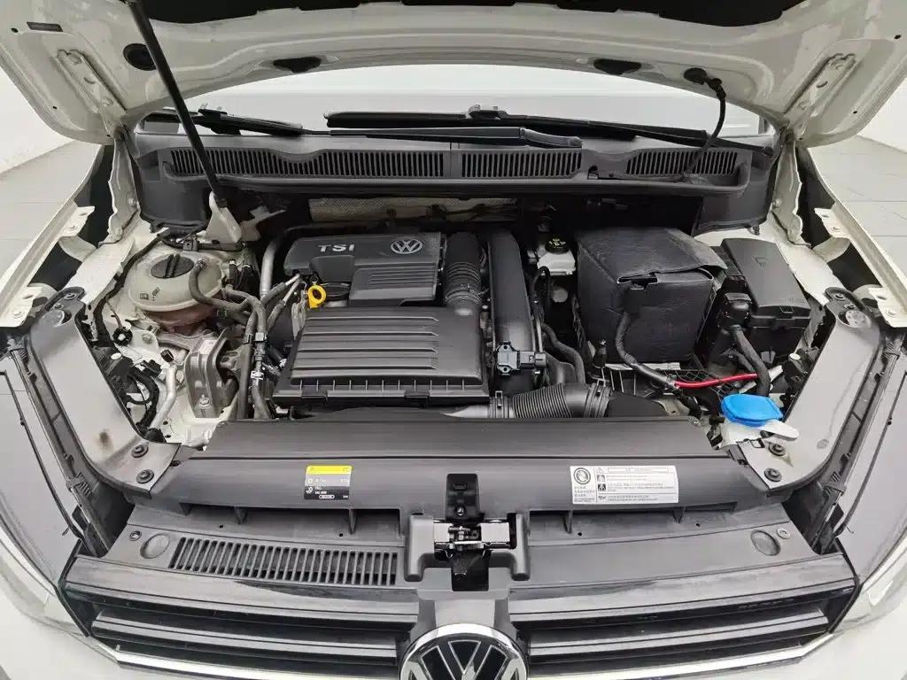 2016 Touran L 280TSI Manual Fashion Edition — миниатюра 6