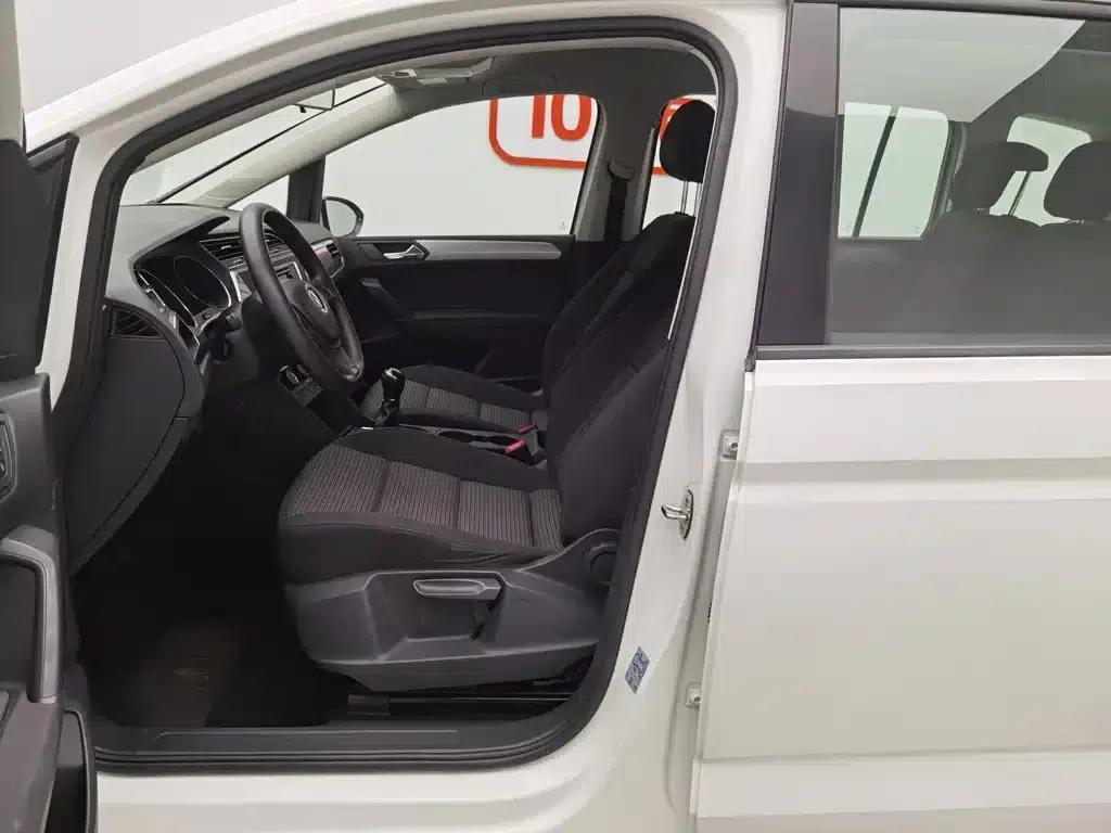 2016 Touran L 280TSI Manual Fashion Edition — миниатюра 10