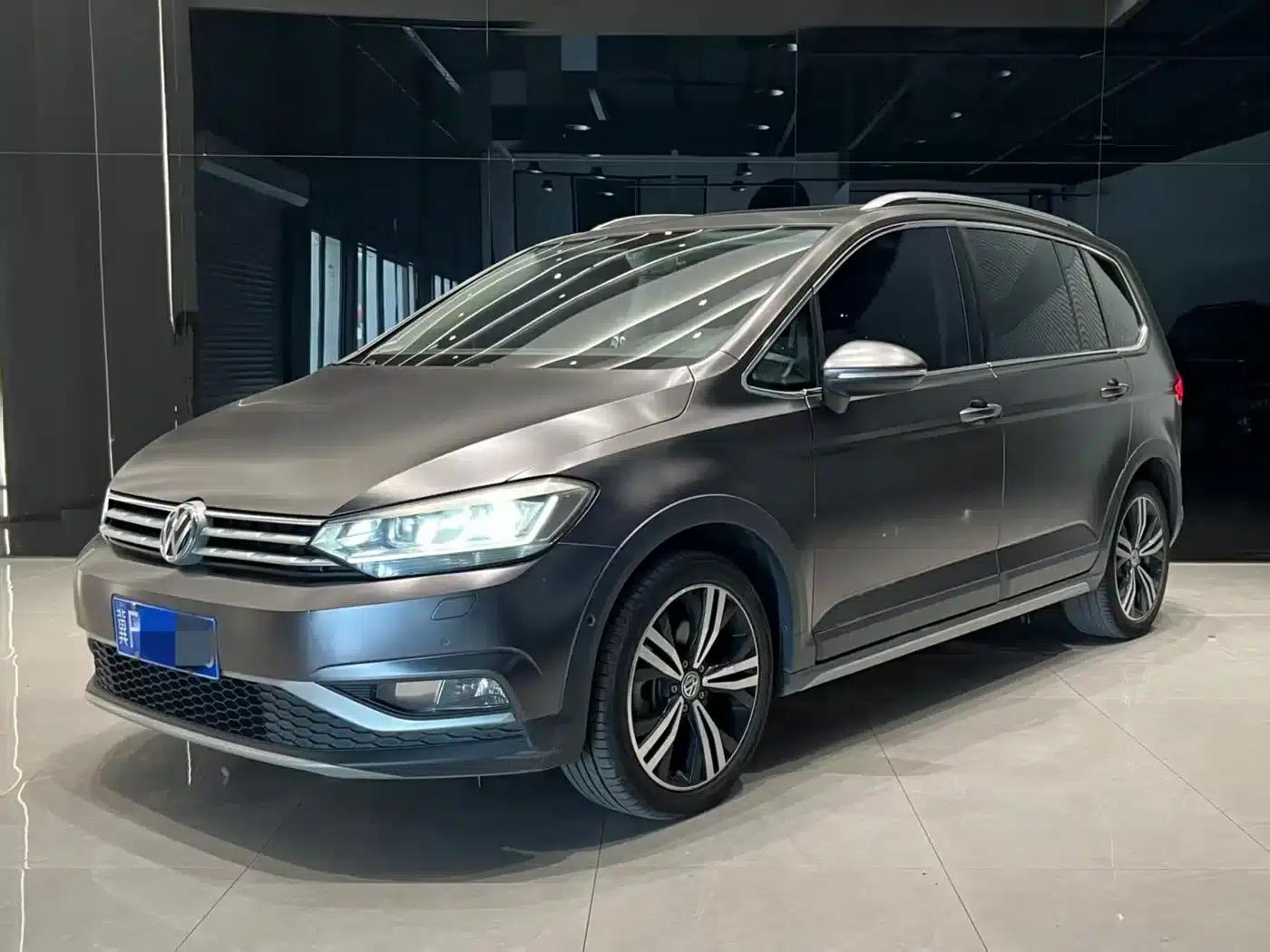 2018 Touran L 280TSI DSG Luxury Edition 7-seater (China VI Emission Standard) — миниатюра 1