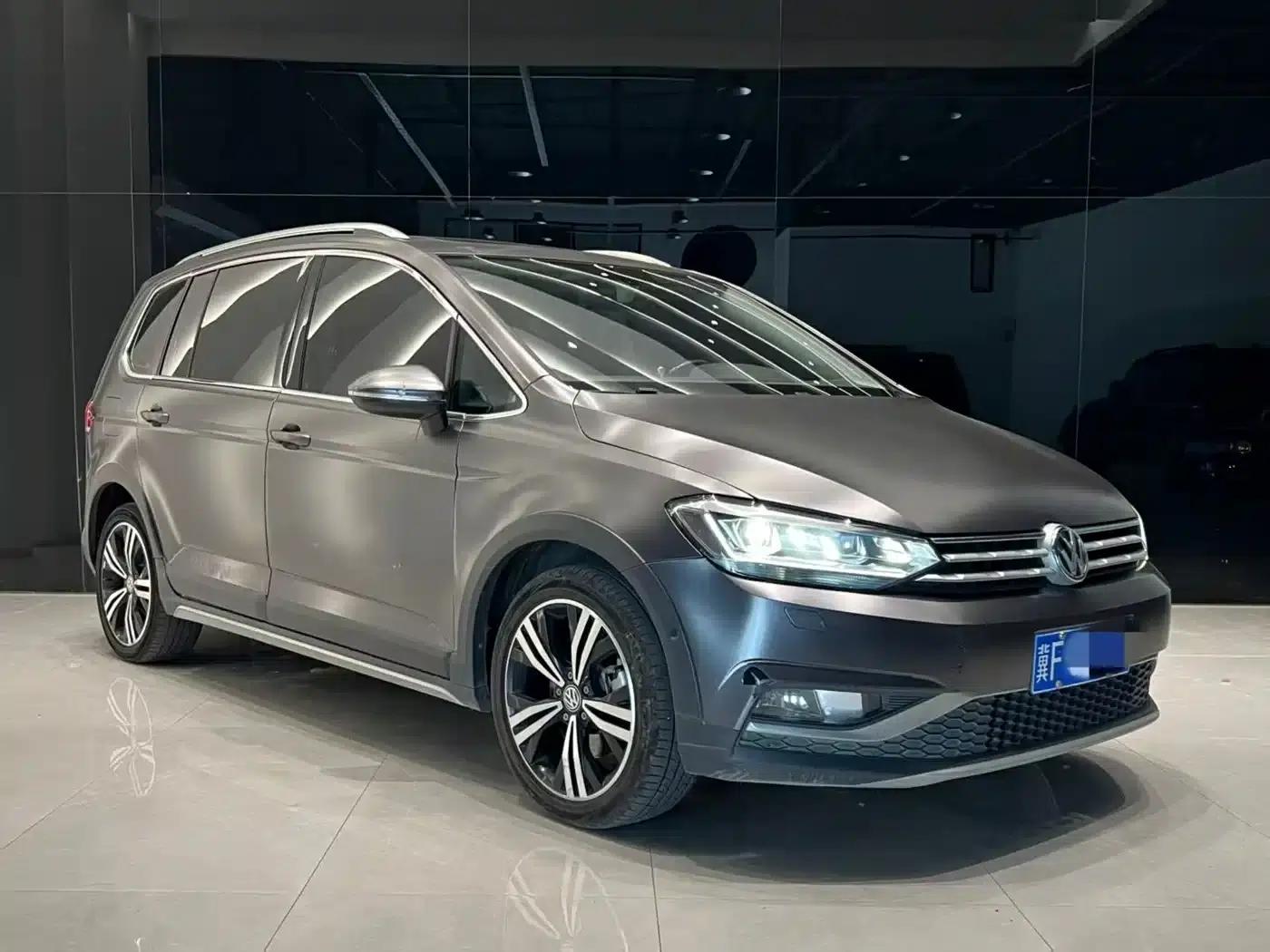 2018 Touran L 280TSI DSG Luxury Edition 7-seater (China VI Emission Standard) — миниатюра 3