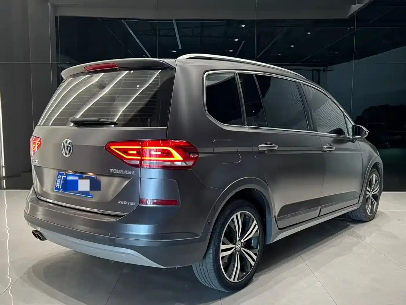 2018 Touran L 280TSI DSG Luxury Edition 7-seater (China VI Emission Standard) — миниатюра 5