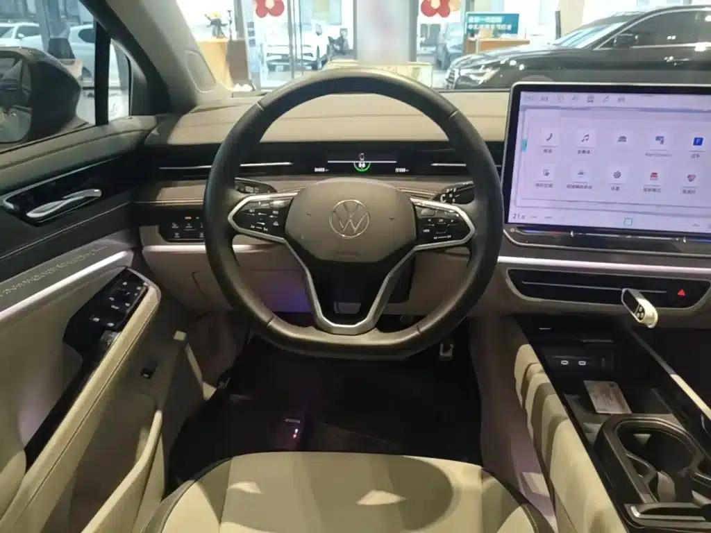 Volkswagen ID.7 VIZZION 2024 First Edition — миниатюра 11