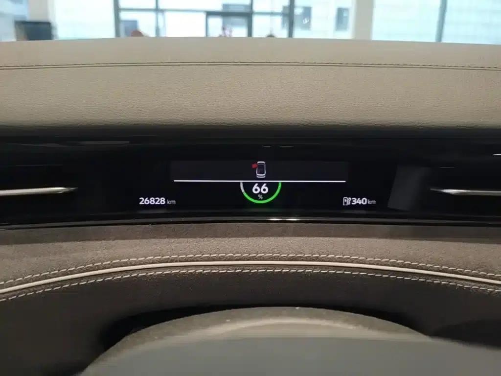 Volkswagen ID.7 VIZZION 2024 First Edition — миниатюра 12