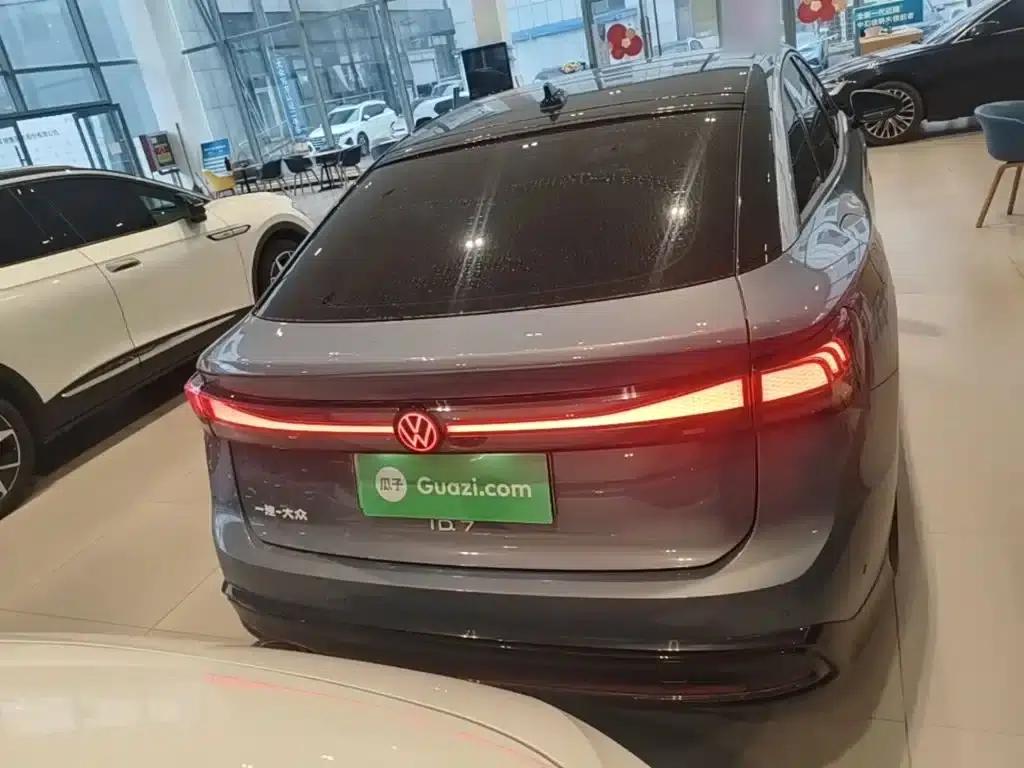 Volkswagen ID.7 VIZZION 2024 First Edition — миниатюра 6