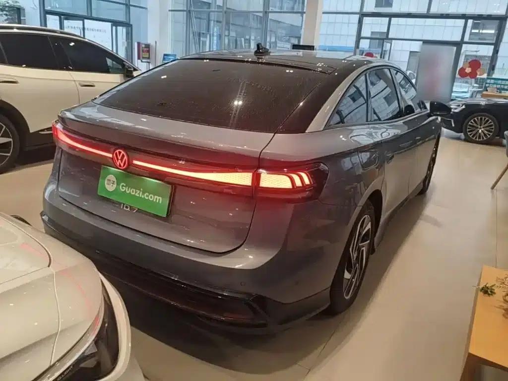 Volkswagen ID.7 VIZZION 2024 First Edition — миниатюра 7