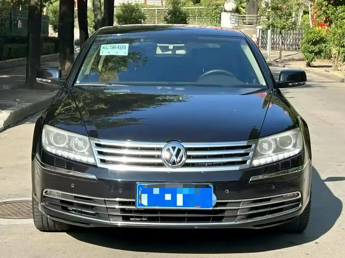 Phaeton 2012 3.0L Executive Edition — миниатюра 2