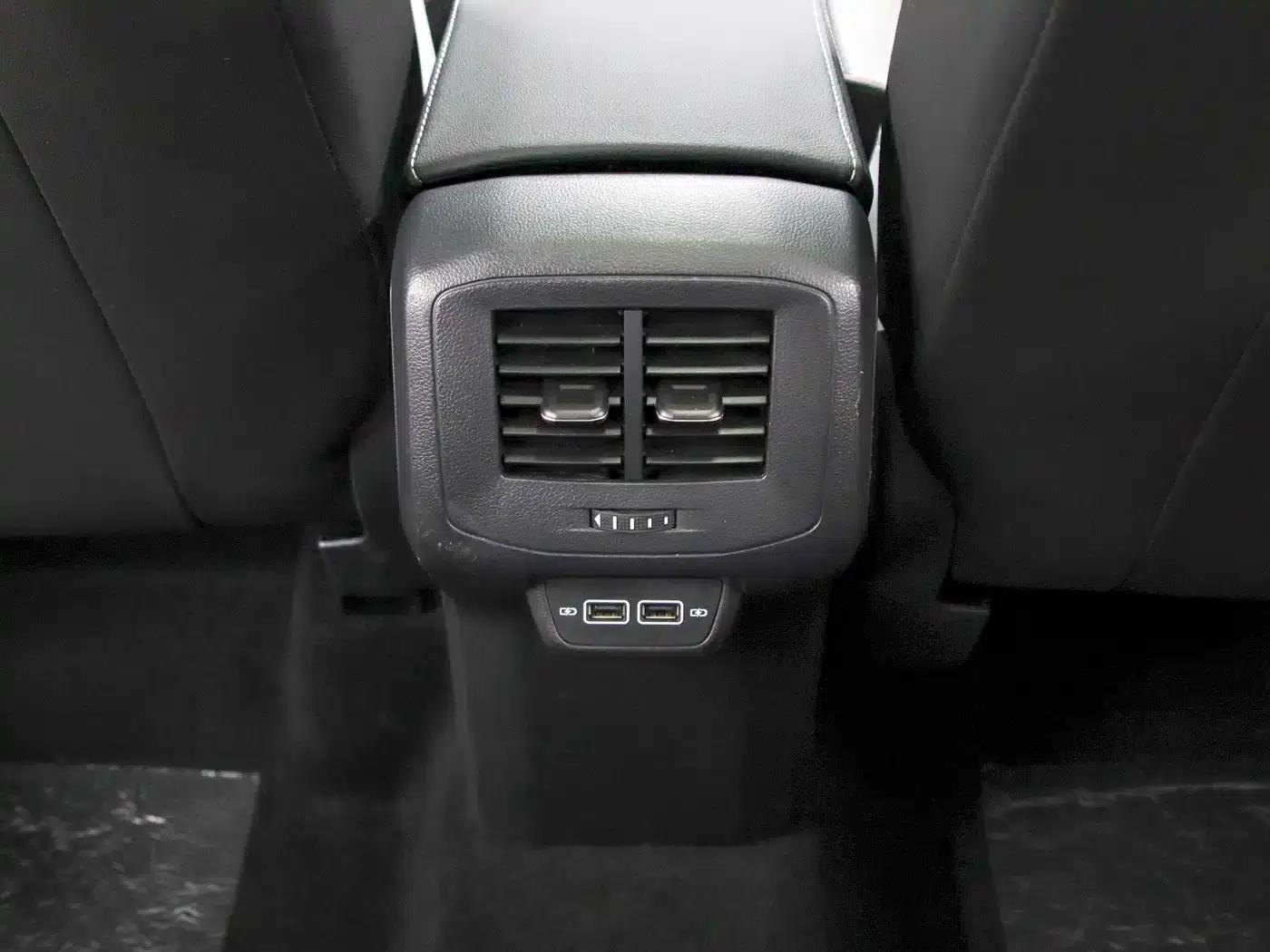 2021 Volkswagen T-Cross 1.5L Automatic Smart Connect Edition — миниатюра 16
