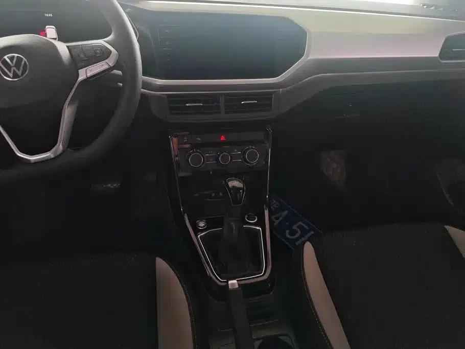 T-Cross 2021 1.5L Automatic 30th Anniversary Edition — миниатюра 13