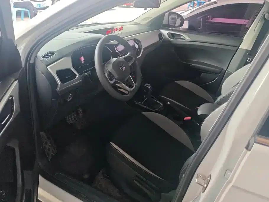 T-Cross 2021 1.5L Automatic 30th Anniversary Edition — миниатюра 9