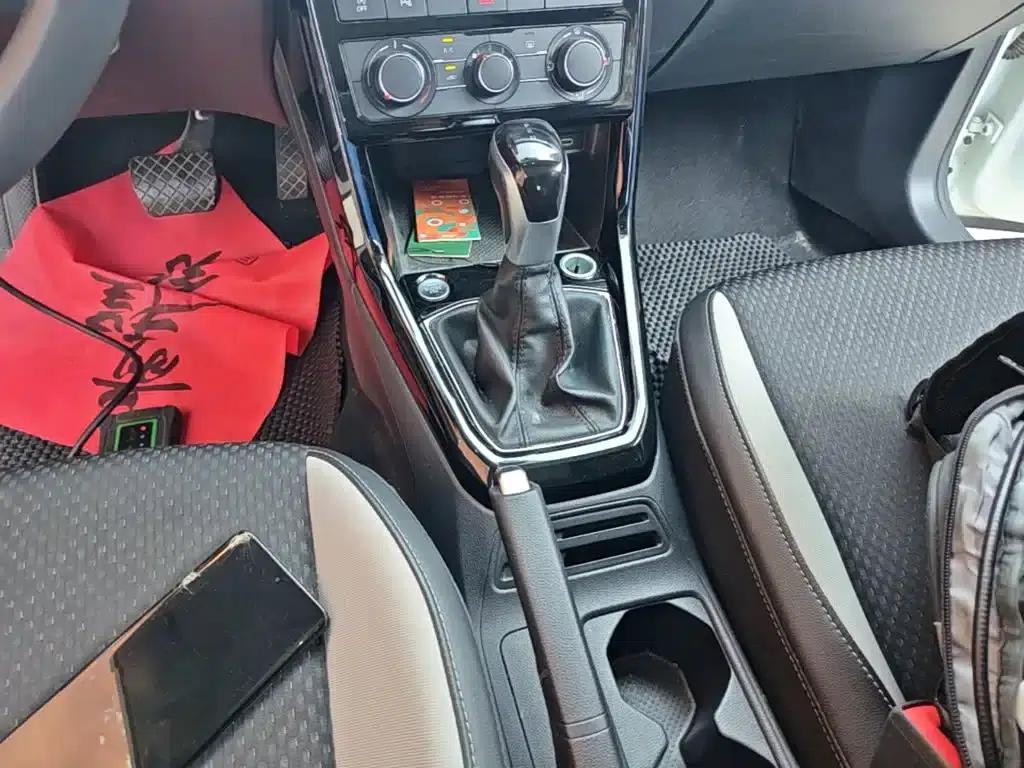 2023 Volkswagen T-Cross 200TSI DSG Smart Connect Edition — миниатюра 14