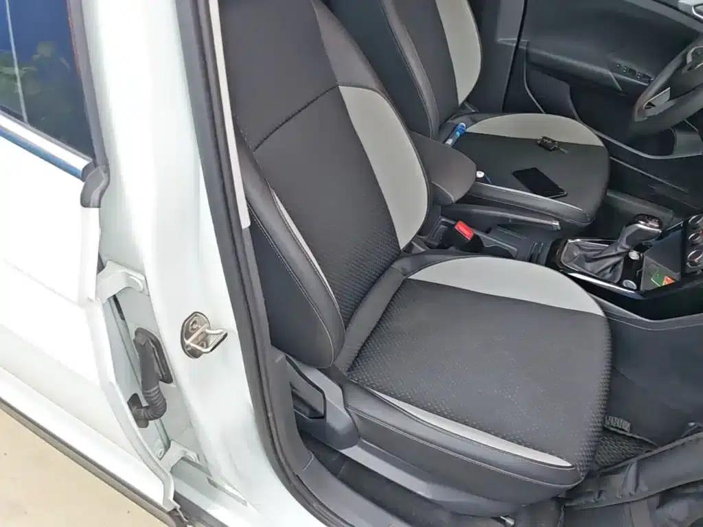 2023 Volkswagen T-Cross 200TSI DSG Smart Connect Edition — миниатюра 25