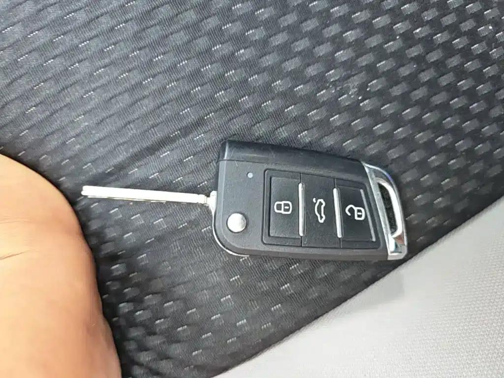 2023 Volkswagen T-Cross 200TSI DSG Smart Connect Edition — миниатюра 9