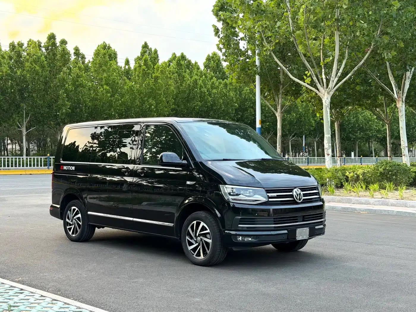 Multivan 2018 2.0TSI 4WD Explorer Edition 7-seater — миниатюра 3
