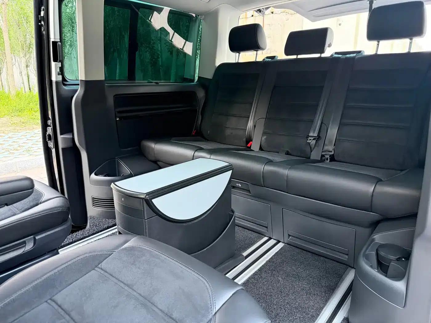 Multivan 2018 2.0TSI 4WD Explorer Edition 7-seater — миниатюра 22