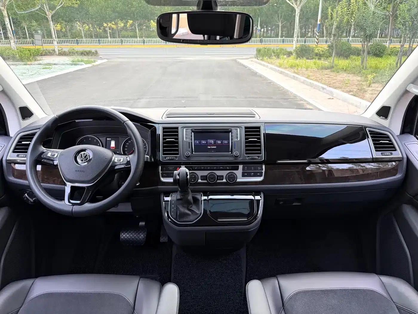 Multivan 2018 2.0TSI 4WD Explorer Edition 7-seater — миниатюра 7