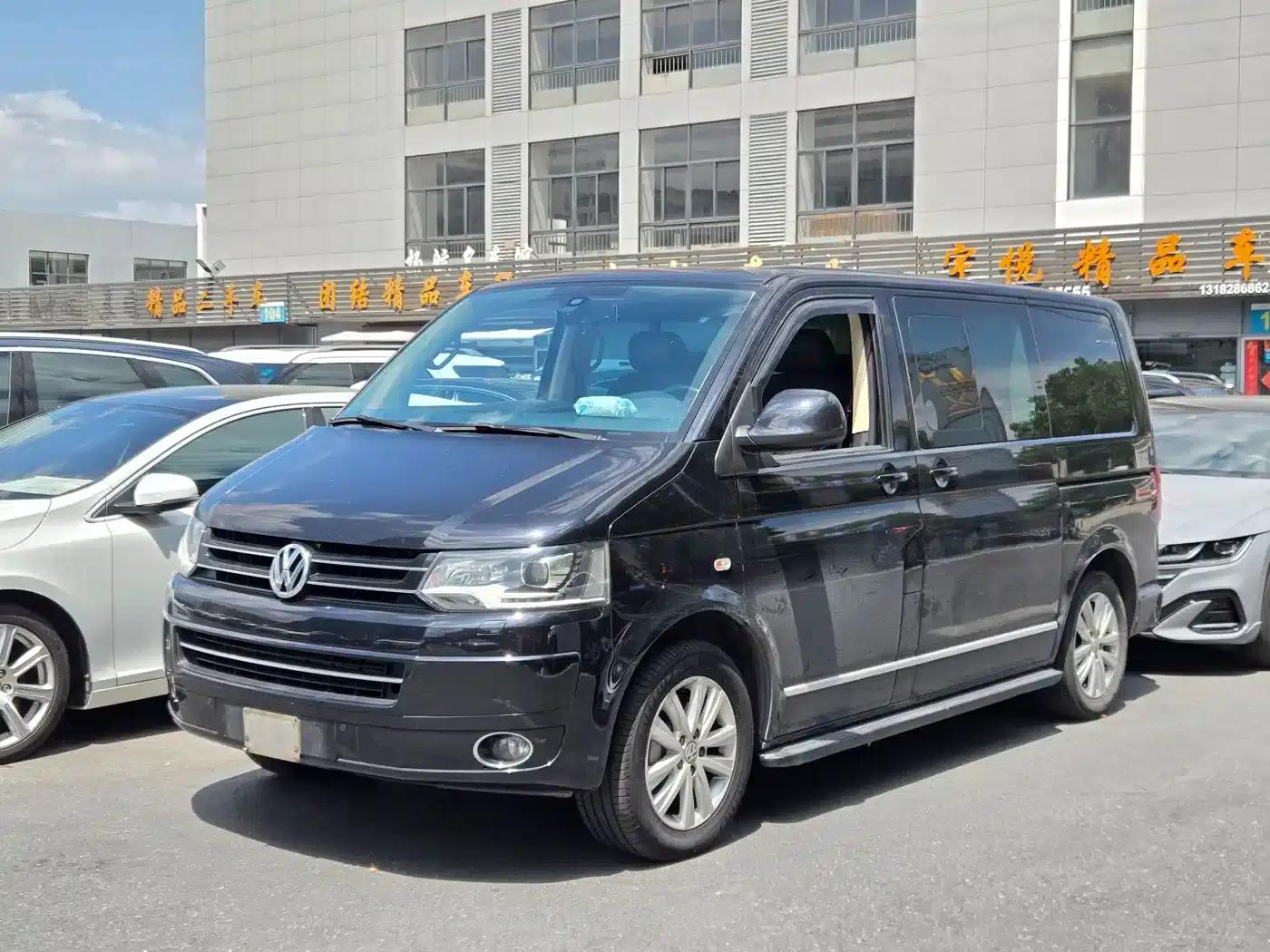 Multivan 2012 2.0TSI 4WD Premium Edition — миниатюра 1