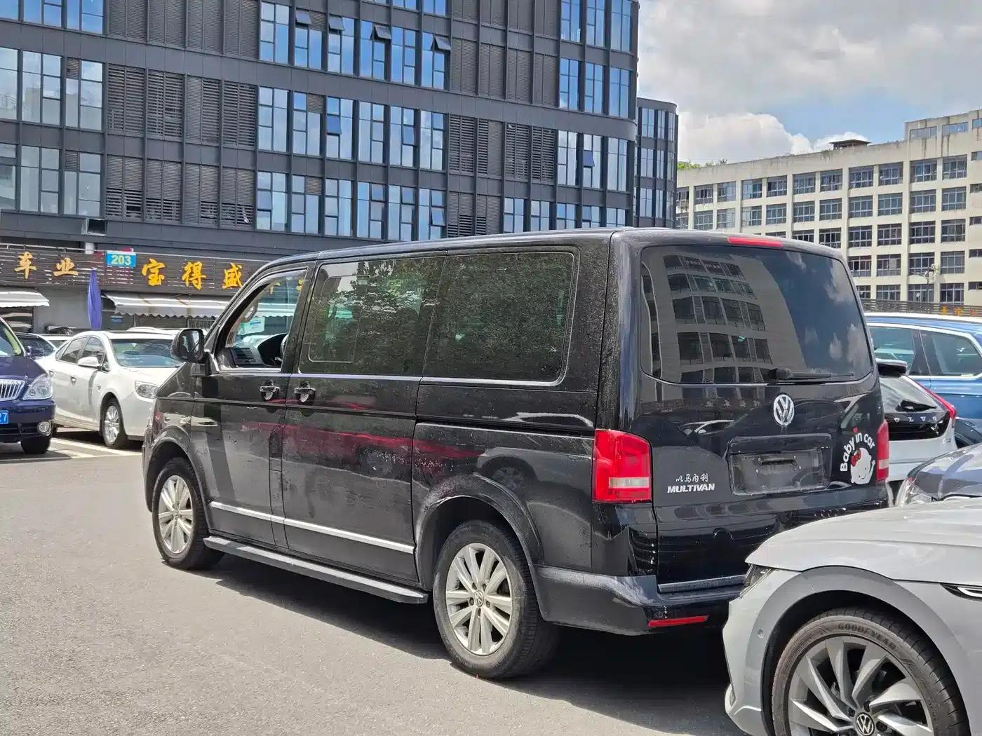 Multivan 2012 2.0TSI 4WD Premium Edition — миниатюра 2