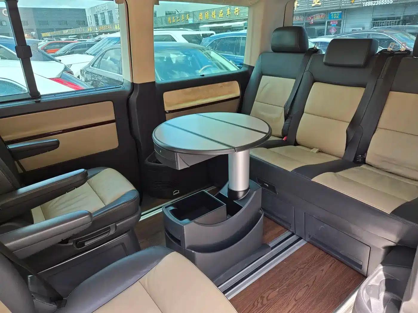 Multivan 2012 2.0TSI 4WD Premium Edition — миниатюра 4